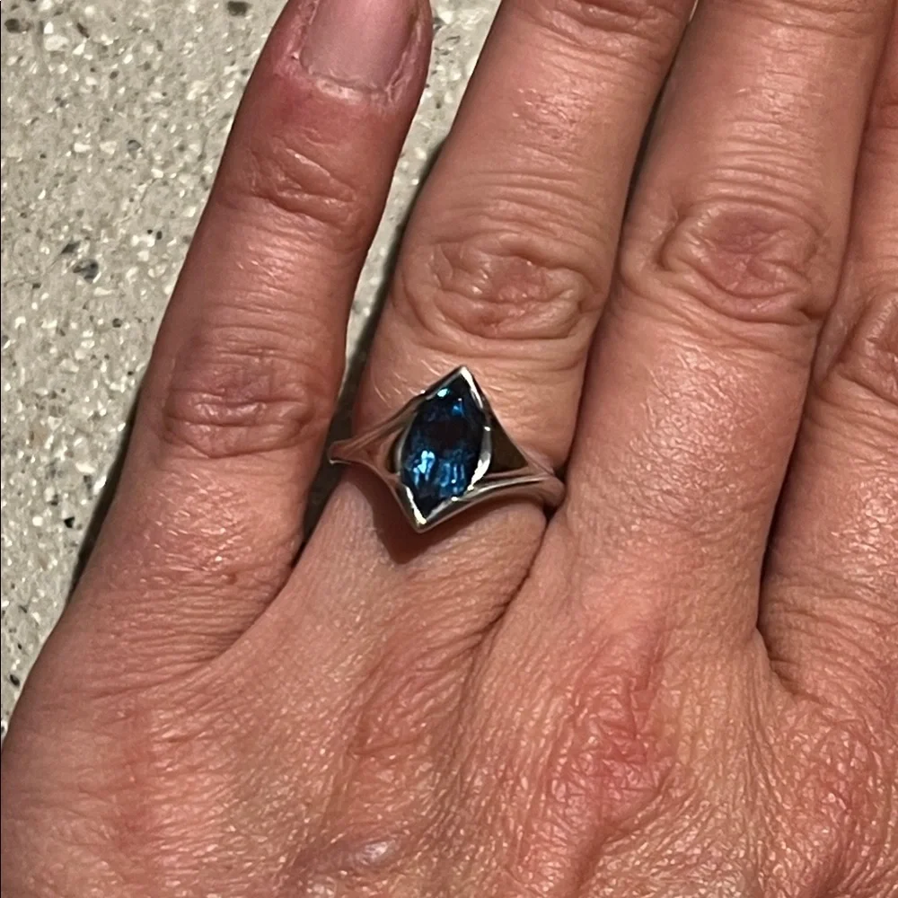 10k Custom Women's Ring with London Blue Topaz Stone - Picture 6 of 7